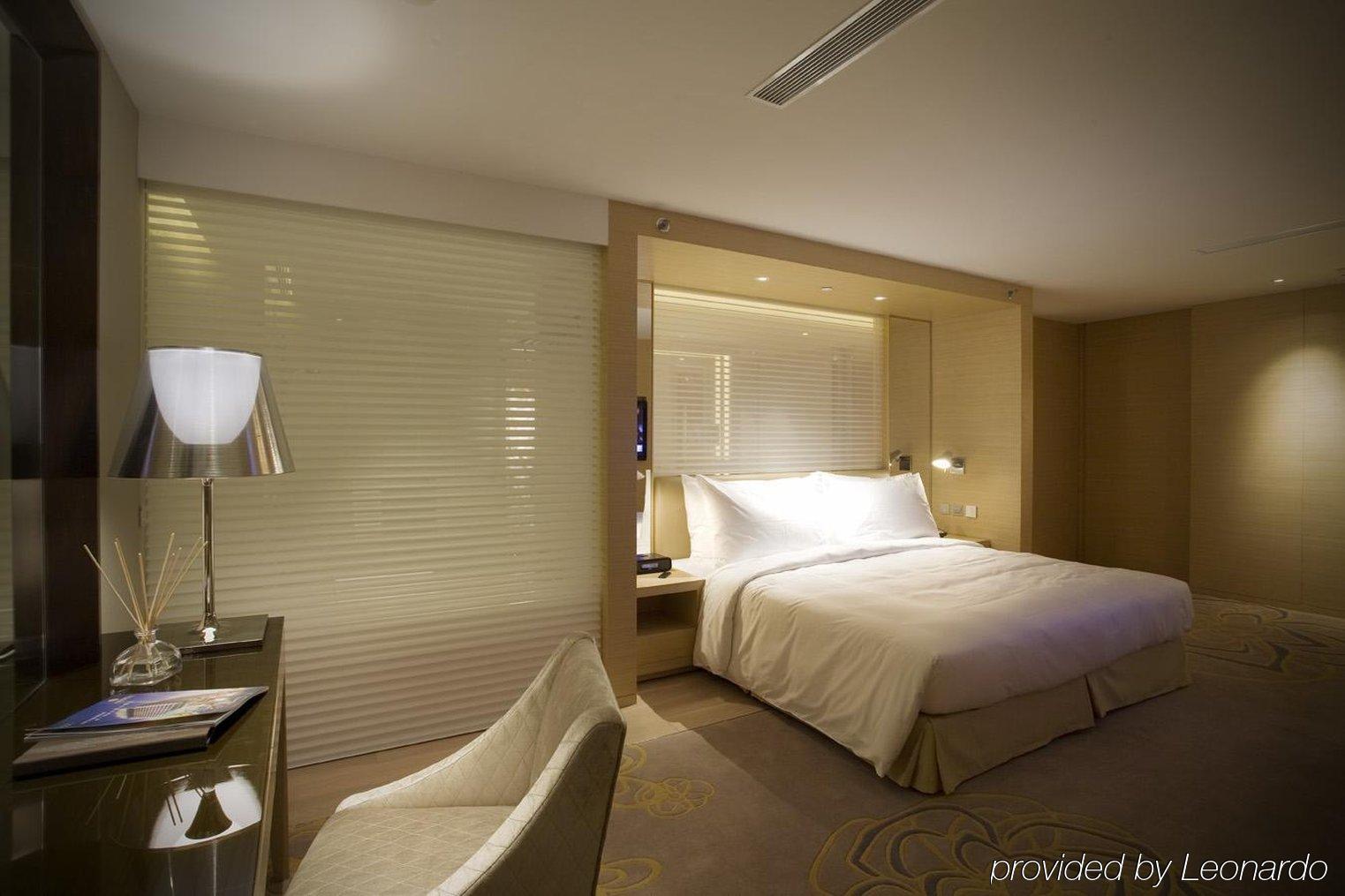City Viva Hotel Macau-Fomerly Hotel Million Dragon Macau Room photo